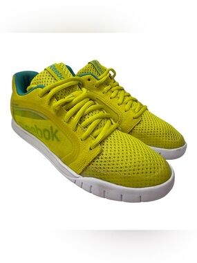 Reebok Dance Ur Lead Yellow
Mesh Training Sneakers size 6.5